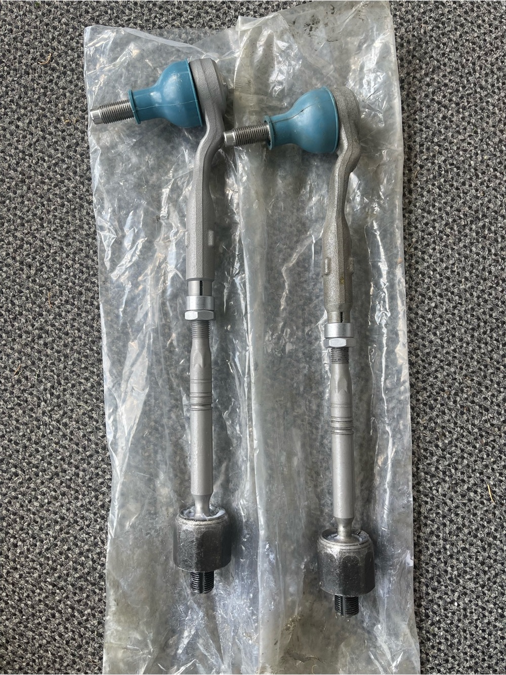 Front Inner and Outer Tie Rod End Set for BMW 528i 535i 550i